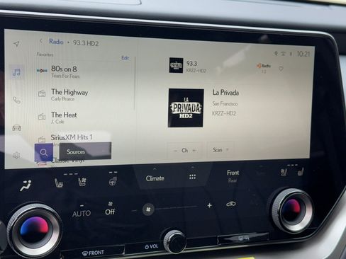 New 2026 Lexus TX 500h AWD image 18