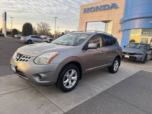Used 2011 Nissan Rogue SV w/ Premium Pkg image 12