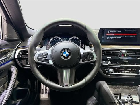 Used 2018 BMW 540i w/ M Sport Package RWD image 12