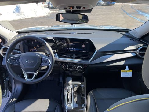 New 2026 Chevrolet Trax ACTIV w/ Sunroof Package image 38