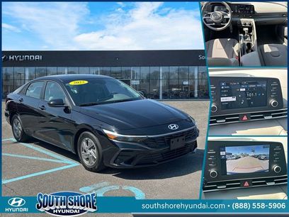 Certified 2025 Hyundai Elantra SE w/ Cargo Package