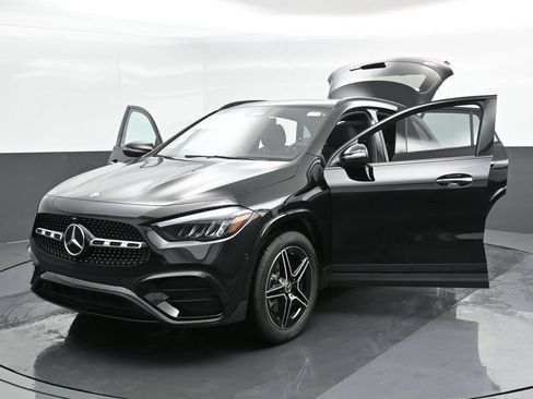 New 2025 Mercedes-Benz GLA 250 4MATIC image 48
