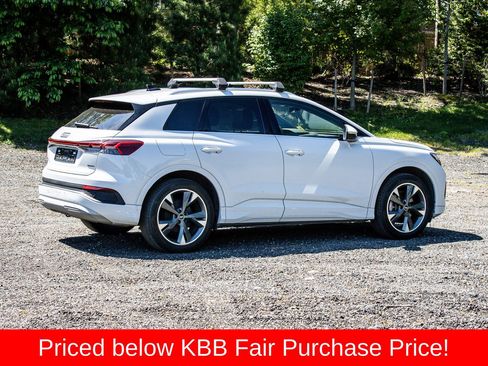 Used 2022 Audi Q4 e-tron Premium Plus AWD/4WD image 8