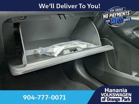 Used 2024 Chevrolet Trax ACTIV w/ Sunroof Package FWD image 22