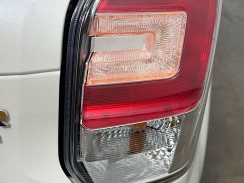Used 2018 Subaru Forester 2.0XT Premium AWD/4WD image 32