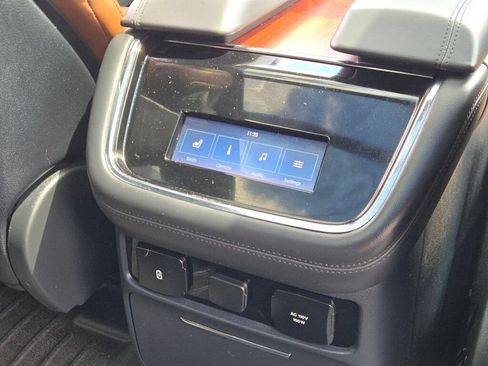 Used 2024 Lincoln Navigator Reserve AWD/4WD image 20