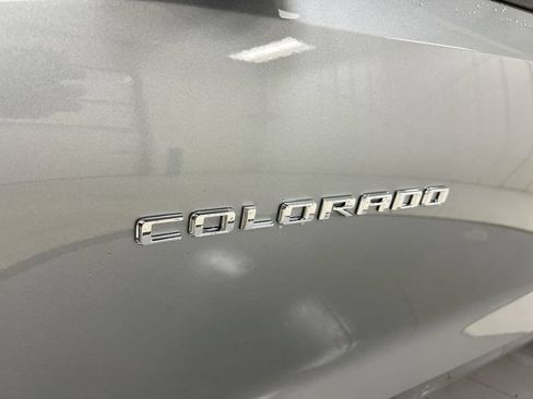 Used 2024 Chevrolet Colorado Trail Boss w/ Technology Package AWD/4WD image 26