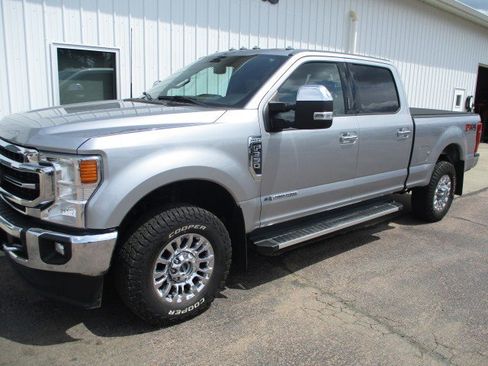 Used 2022 Ford F350 Lariat w/ Chrome Package AWD/4WD image 2