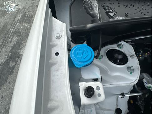 New 2026 Honda HR-V LX image 17