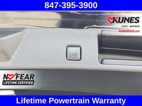 Certified 2025 Ford Escape Platinum AWD/4WD image 32