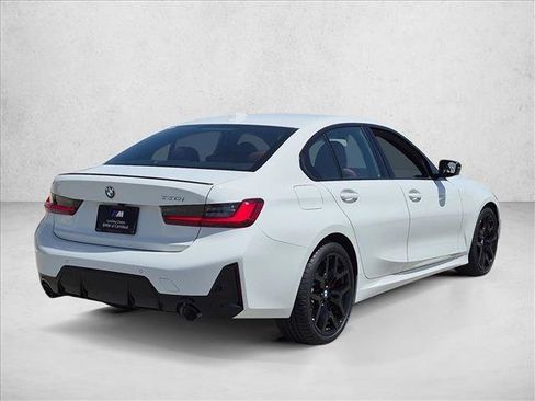 New 2026 BMW 330i Sedan w/ M Sport Package RWD image 2