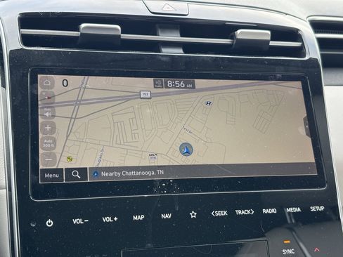 Used 2023 Hyundai Tucson Limited image 7