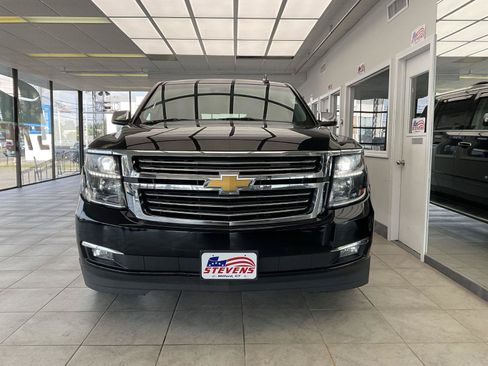 Used 2015 Chevrolet Suburban LTZ AWD/4WD image 2