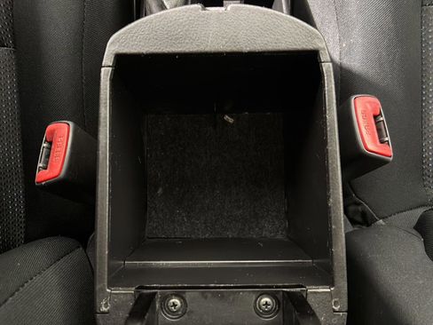 Used 2009 Toyota Matrix S AWD/4WD image 35