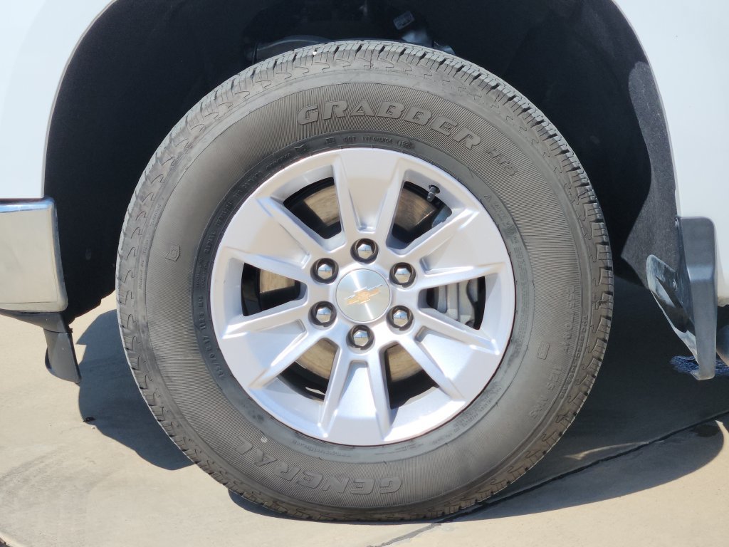 Used 2025 Chevrolet Silverado 1500 W/T RWD image 16