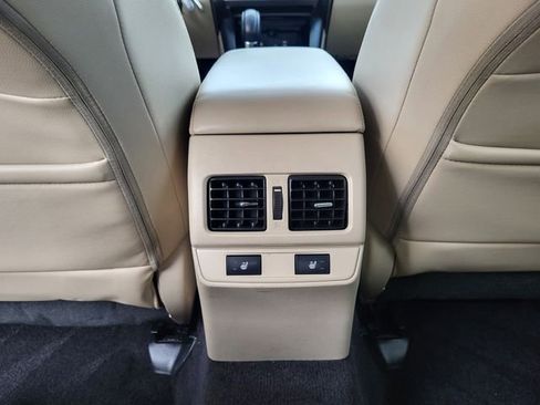 Used 2015 Subaru Outback 3.6R Limited image 22