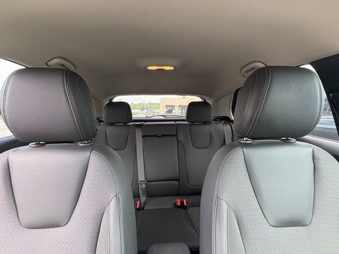 Used 2023 Buick Encore GX Select w/ Safety Package II AWD/4WD image 25