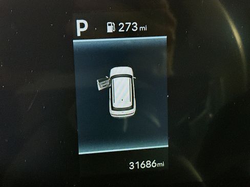 Used 2025 Hyundai Santa Fe SEL image 18