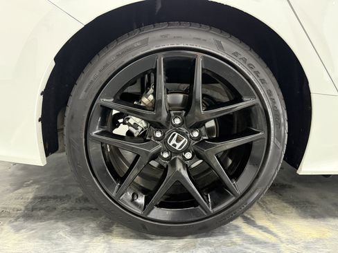 Used 2024 Honda Civic Sport image 28