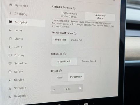 Used 2023 Tesla Model Y Long Range image 22