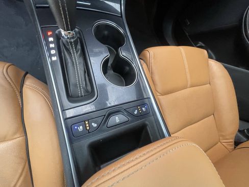 Used 2016 Chevrolet Impala LTZ w/ Enhanced Convenience Package FWD image 15