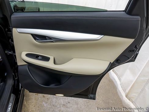 Used 2019 INFINITI QX50 Essential w/ Premium Heat Package image 24