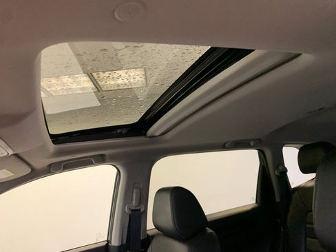 Used 2023 Honda CR-V EX-L image 24