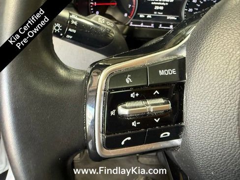 Certified 2022 Kia Sorento S w/ Panoramic Sunroof Package FWD image 20