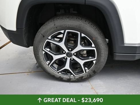 Used 2025 Jeep Compass Limited AWD/4WD image 19