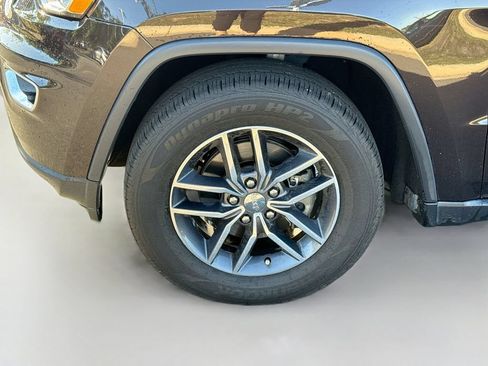 Used 2017 Jeep Grand Cherokee Limited RWD image 35