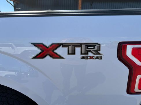Used 2018 Ford F150 XLT w/ Equipment Group 302A Luxury AWD/4WD image 16