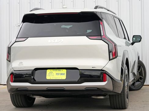 Used 2024 Kia EV9 GT-Line image 5