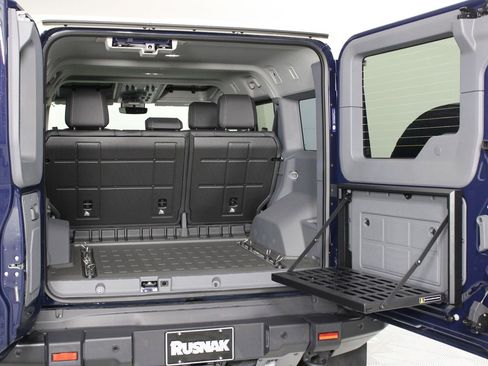 New 2026 INEOS Grenadier Fieldmaster Edition image 21