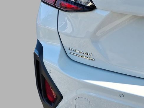 New 2025 Subaru Crosstrek 2.5i Limited w/ Crosstrek Mirror Package image 41