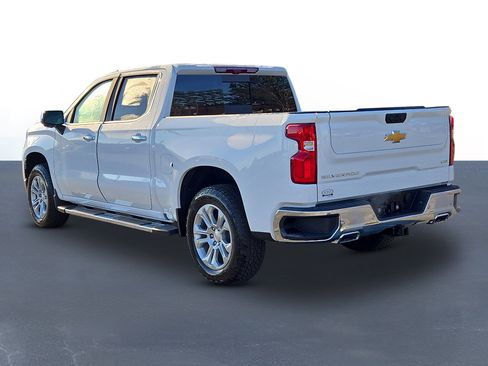 New 2026 Chevrolet Silverado 1500 LTZ w/ LTZ Premium Package image 7