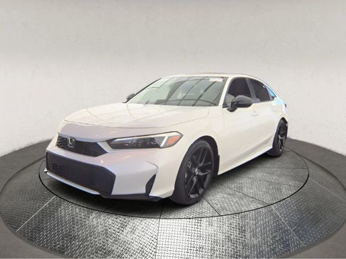 Used 2025 Honda Civic Sport Touring image 3