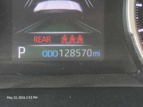 Used 2020 Toyota RAV4 XLE FWD image 30