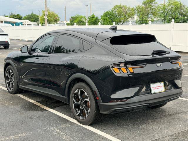 Used 2021 Ford Mustang Mach-E Select AWD/4WD image 4