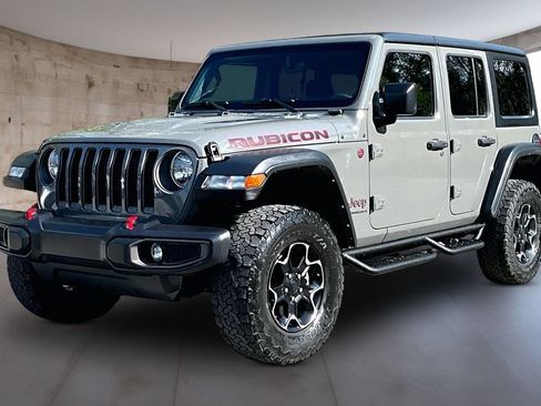 Used 2023 Jeep Wrangler Unlimited Rubicon w/ Cold Weather Group AWD/4WD image 13
