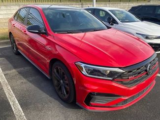 Used 2019 Volkswagen Jetta GLI FWD video 1