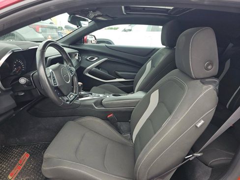 Used 2022 Chevrolet Camaro SS RWD image 8
