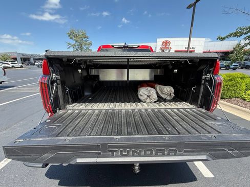 Used 2023 Toyota Tundra Platinum w/ Advanced Package AWD/4WD image 16