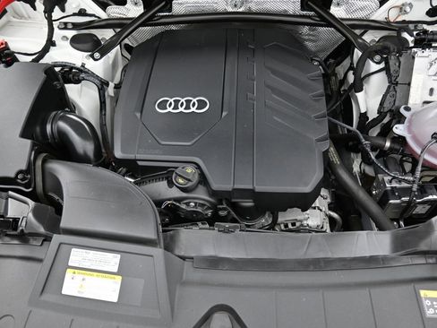 Used 2023 Audi Q5 2.0T Premium w/ Convenience Package AWD/4WD image 7