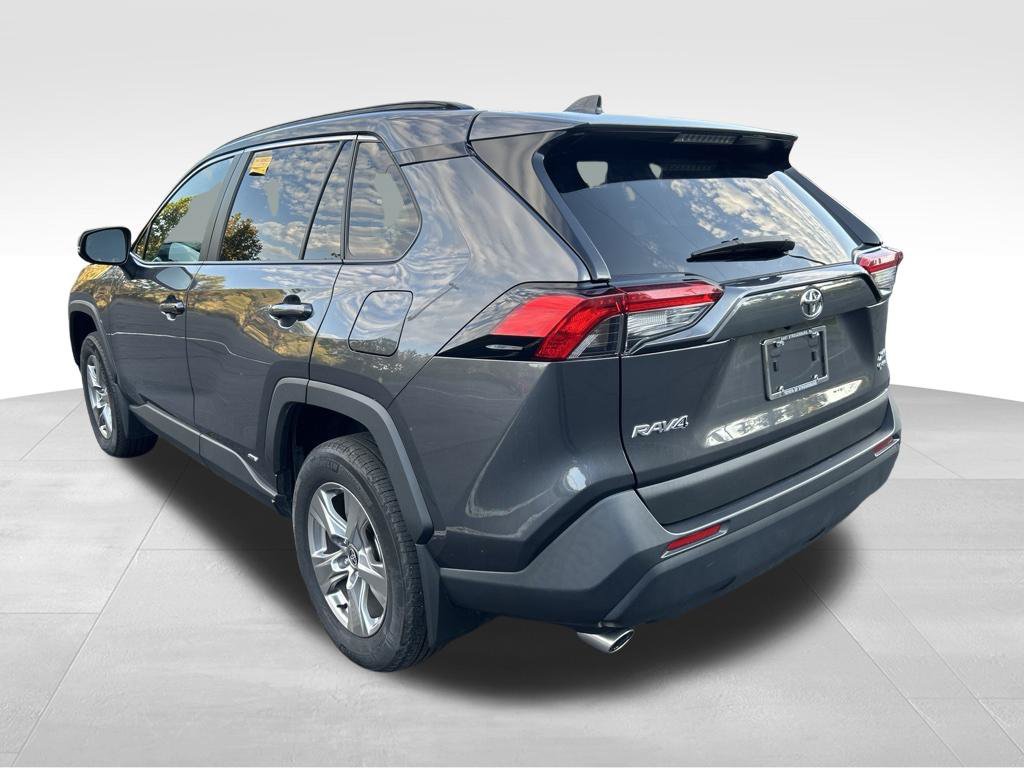Certified 2025 Toyota RAV4 XLE AWD/4WD image 3