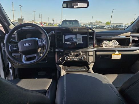 New 2026 Ford F550 4x4 Crew Cab Super Duty image 14