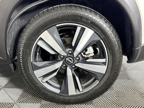 Used 2023 Nissan Rogue SL w/ SL Premium Package AWD/4WD image 36