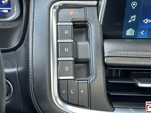 Certified 2023 Chevrolet Tahoe High Country w/ Premium Package 2 image 27