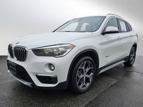 Used 2018 BMW X1 xDrive28i image 7