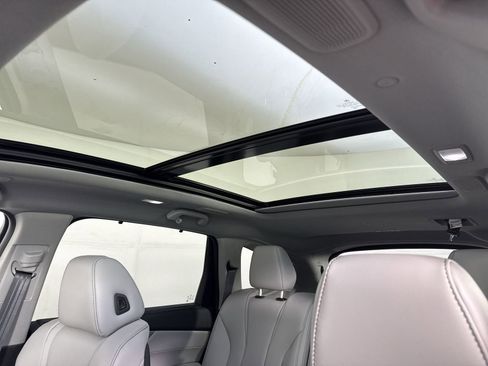 Certified 2026 Acura MDX SH-AWD w/ Technology Package image 20
