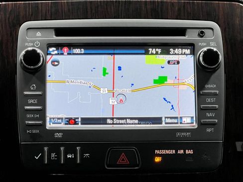 Used 2016 Chevrolet Traverse LT FWD image 11